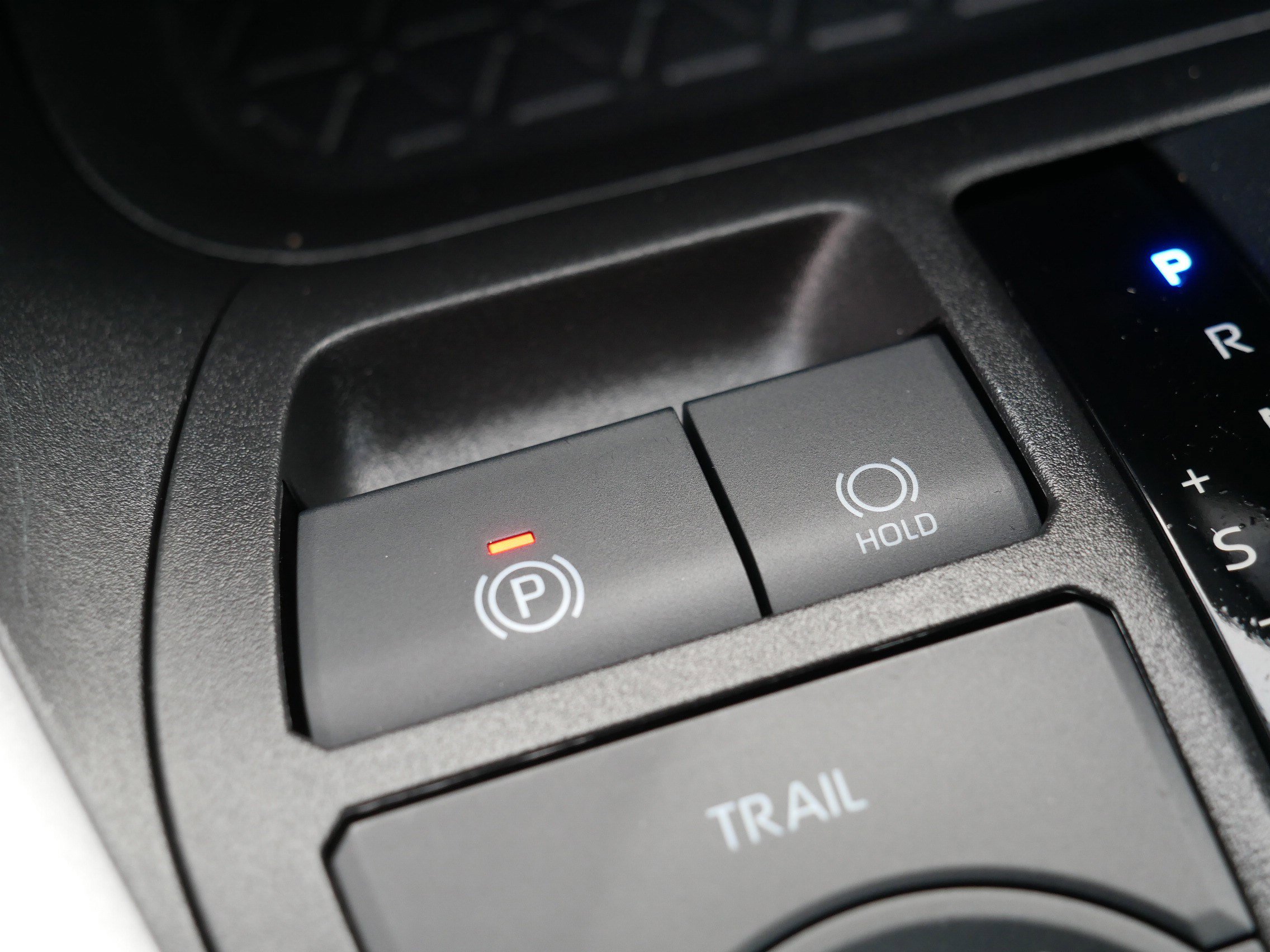 Used 2023 Toyota RAV4 XLE Premium AWD/4WD image 30
