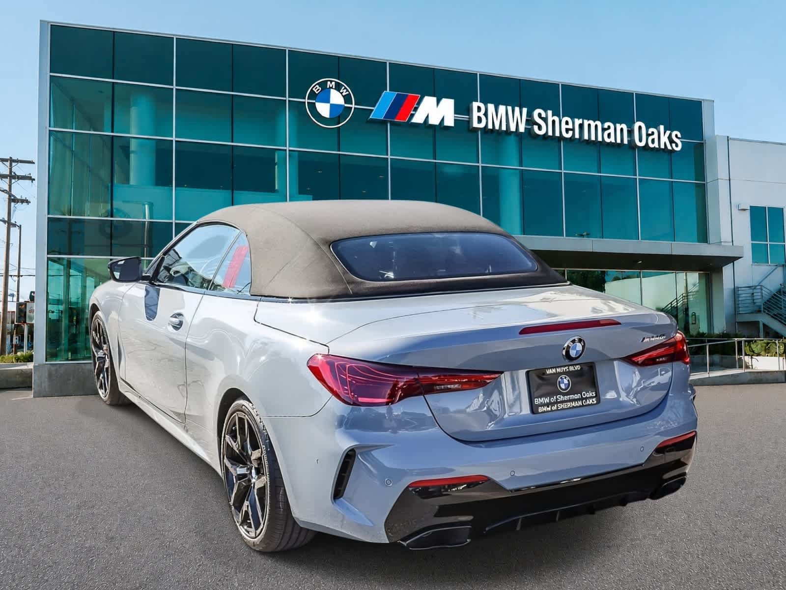 New 2026 BMW M440i Convertible w/ Premium Package RWD image 6