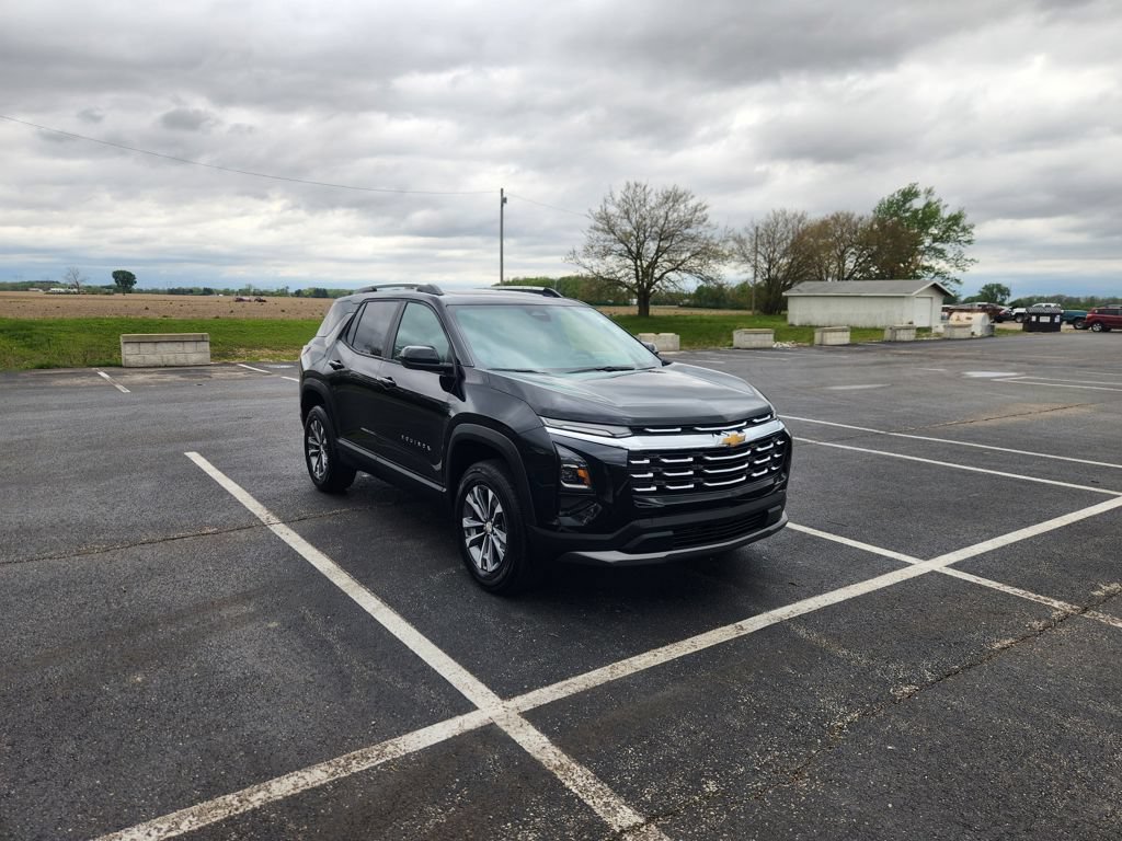 New 2026 Chevrolet Equinox LT w/ Convenience Package II FWD image 3