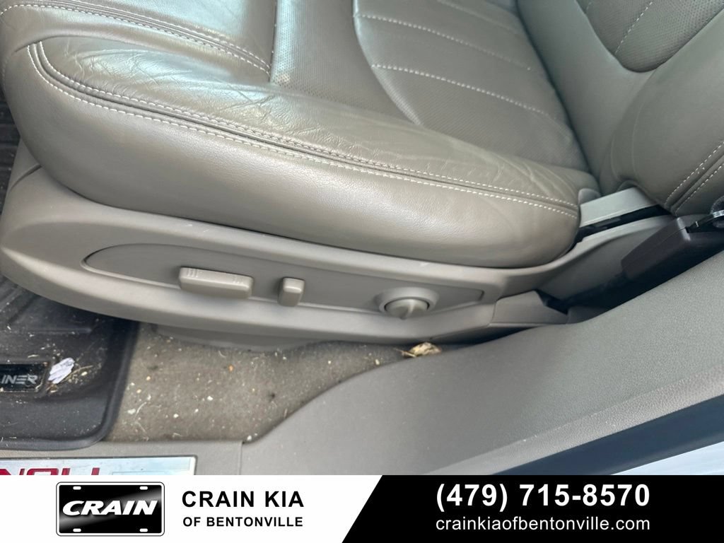 Used 2016 GMC Acadia Denali FWD image 17