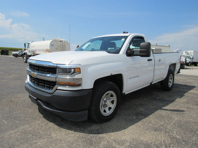 Used 2017 Chevrolet Silverado 1500 W/T w/ Trailering Package RWD image 7