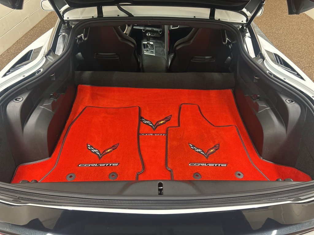 Used 2019 Chevrolet Corvette Stingray Coupe w/ 1LT image 10