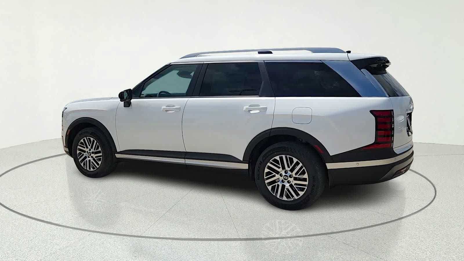 New 2026 Hyundai Palisade SEL FWD image 5
