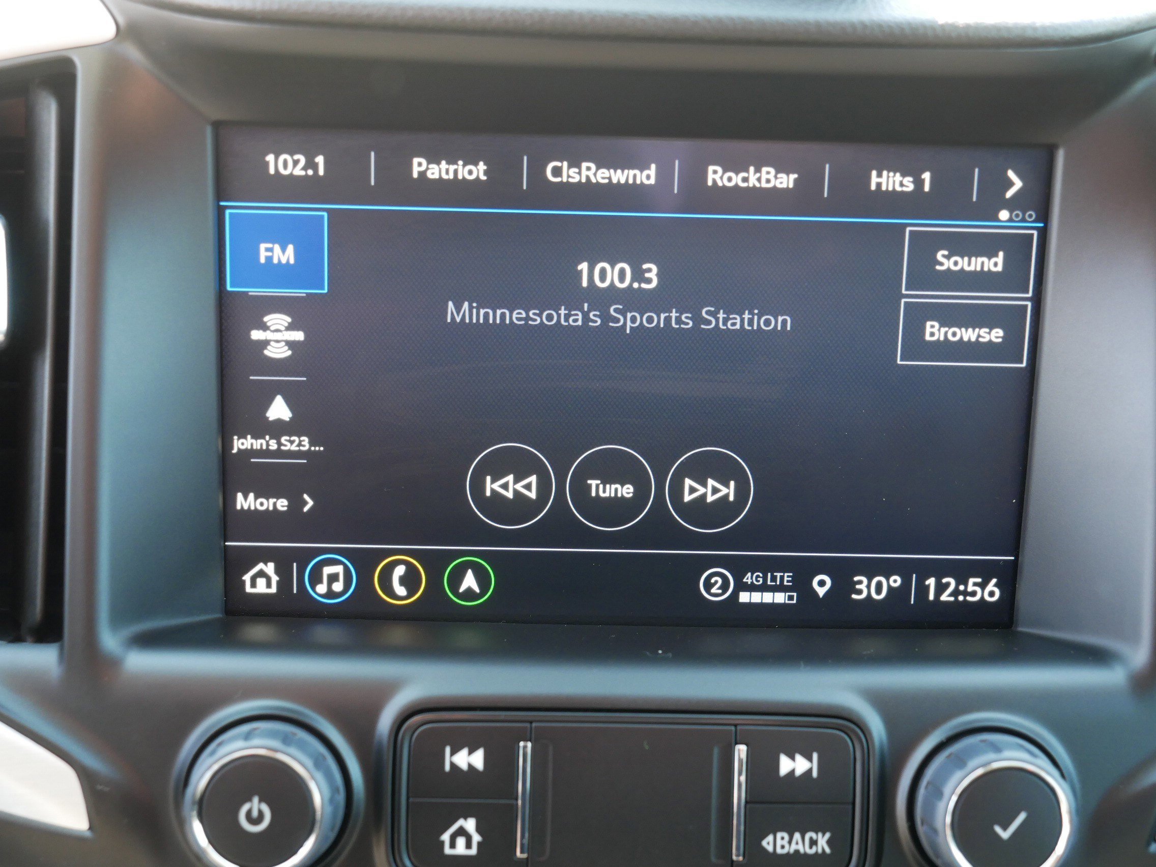 Used 2024 GMC Terrain SLT w/ Infotainment Package II image 22