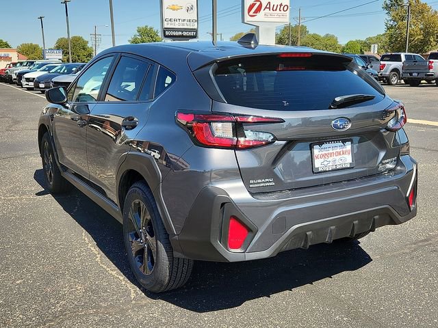 Used 2025 Subaru Crosstrek 2.0i image 3