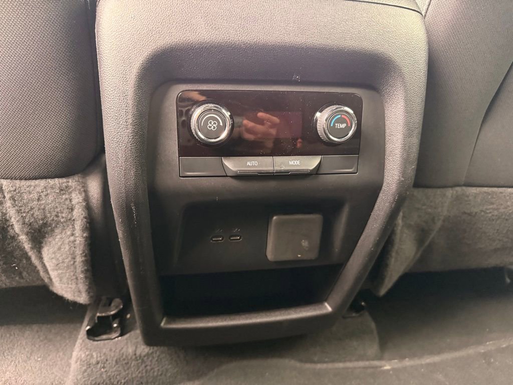 Certified 2024 Chevrolet Traverse LT image 26