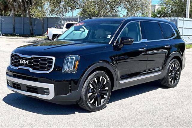 Used 2024 Kia Telluride SX Prestige w/ Towing Package image 9