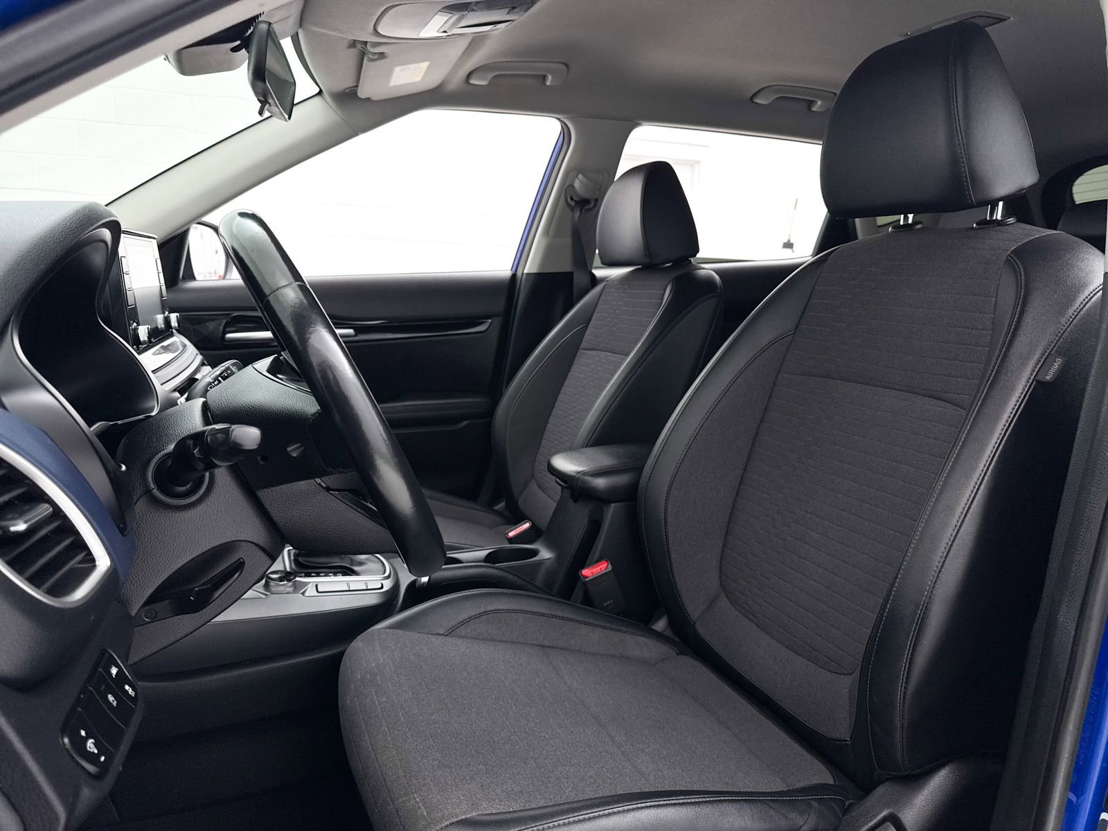 Used 2021 Kia Seltos S FWD image 19