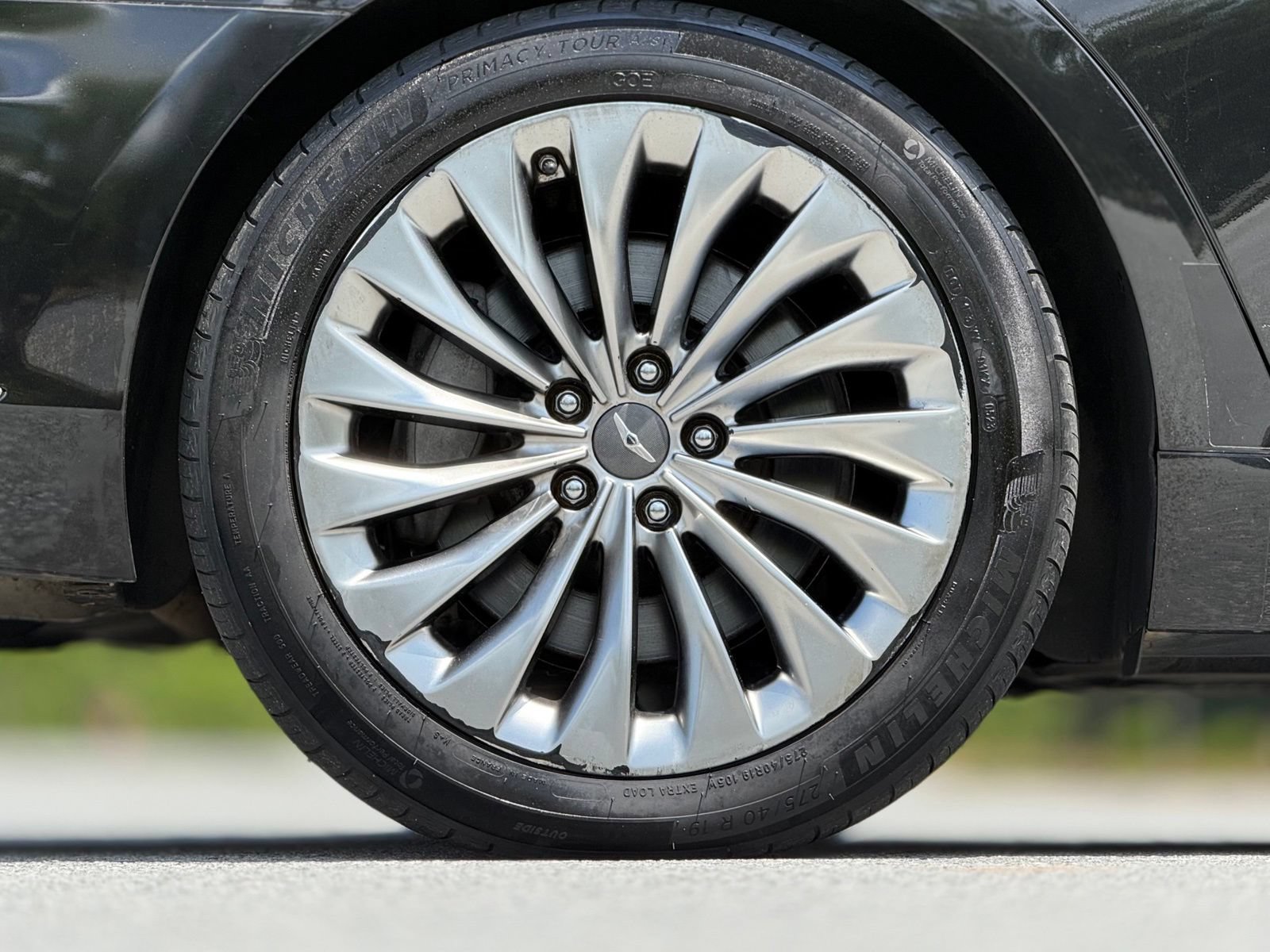 Used 2018 Genesis G90 5.0 Ultimate AWD/4WD image 20