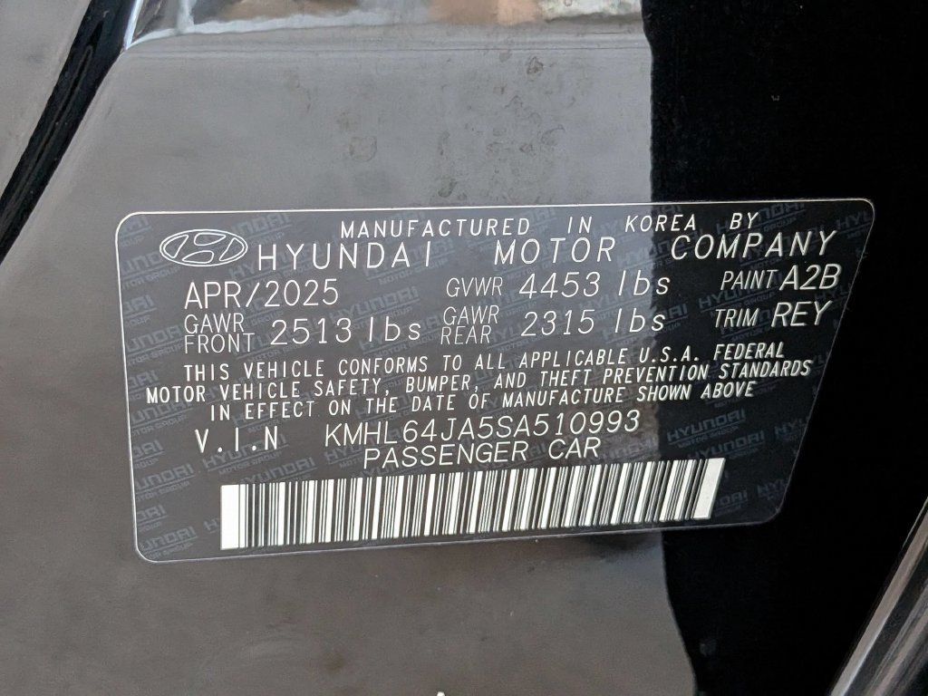 Used 2025 Hyundai Sonata SEL FWD image 32