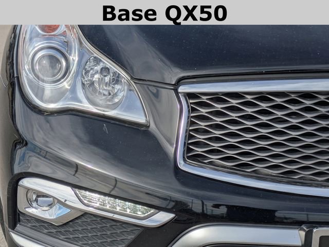 Used 2016 INFINITI QX50 2WD w/ Deluxe Touring Package image 3