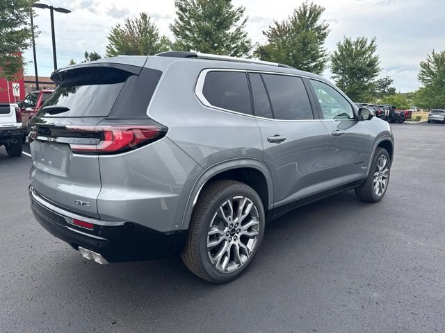 New 2027 GMC Acadia Denali Ultimate w/ LPO, Black Badging Package AWD/4WD image 5