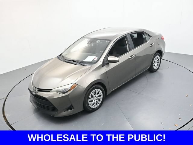 Used 2018 Toyota Corolla LE FWD image 36