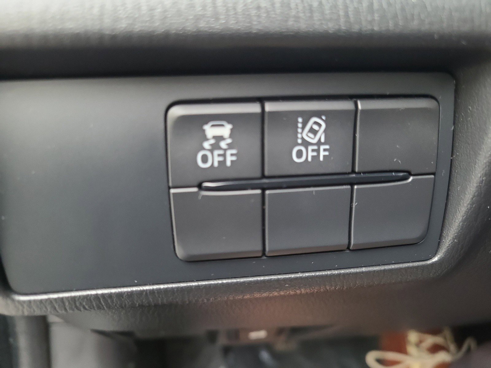 Used 2021 MAZDA MX-5 Miata Sport image 25