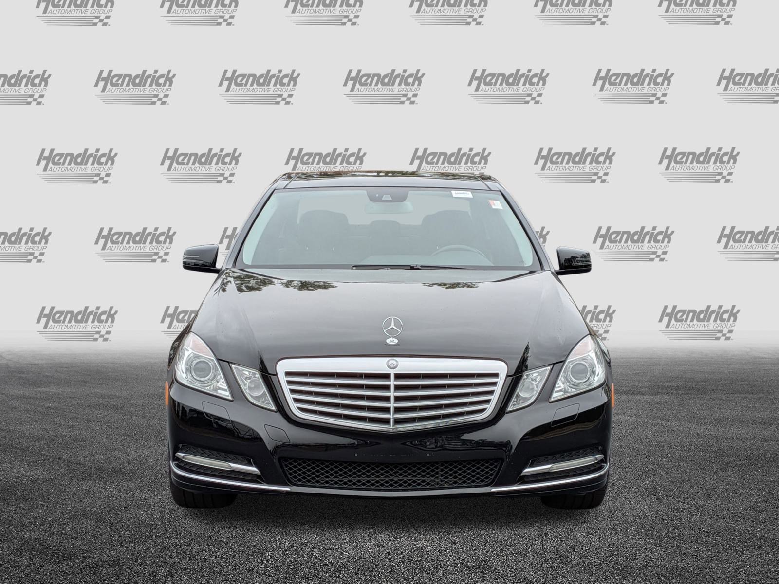 Used 2013 Mercedes-Benz E 350 4MATIC Sedan image 3