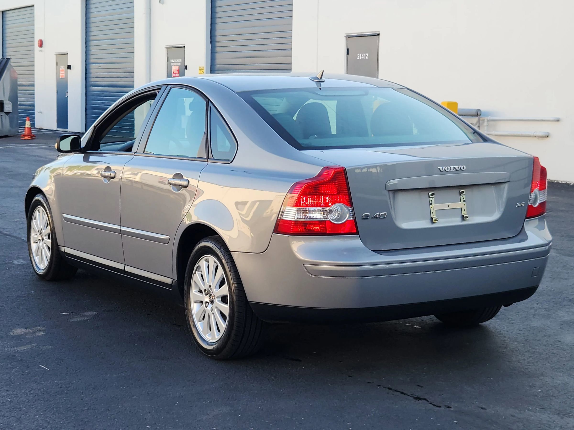 Used 2005 Volvo S40 2.4i image 3
