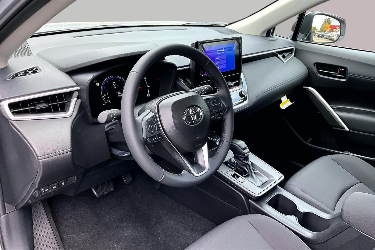 New 2026 Toyota Corolla Cross LE w/ Moonroof Package AWD/4WD image 8