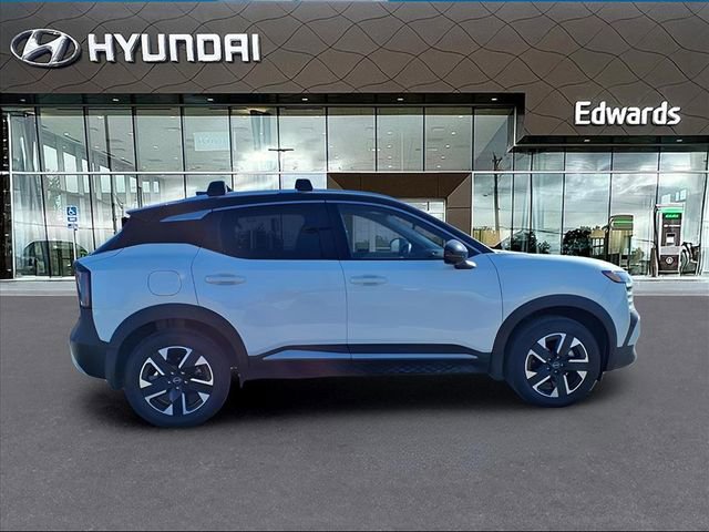 Used 2025 Nissan Kicks SR image 8