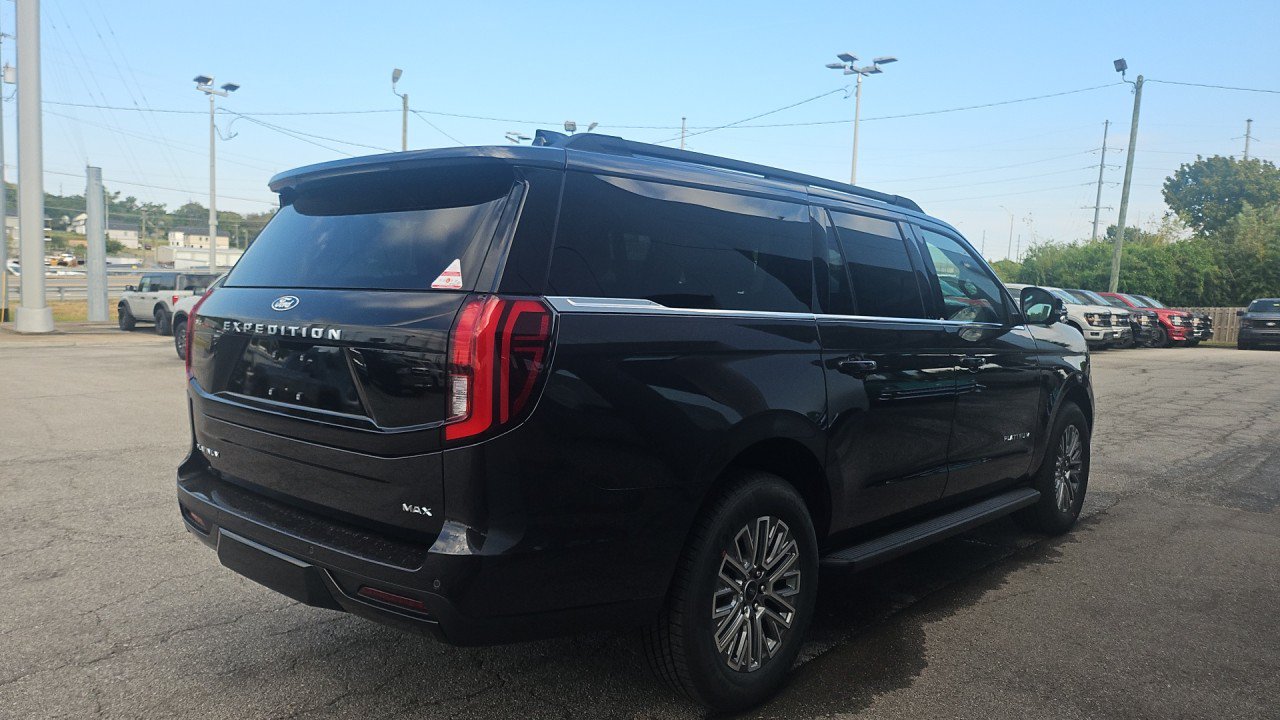 New 2027 Ford Expedition Max Platinum AWD/4WD image 6