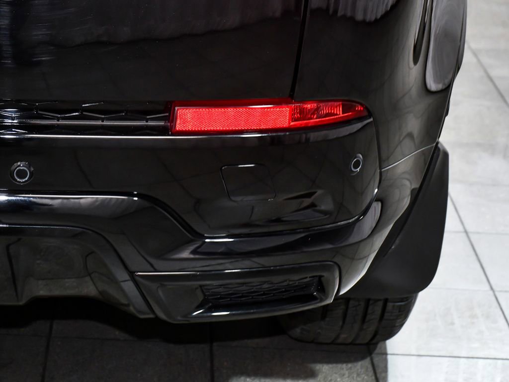Used 2024 Land Rover Discovery Sport Dynamic SE AWD/4WD image 89