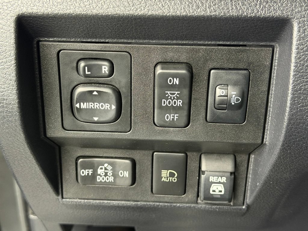 Used 2019 Toyota Tundra SR5 RWD image 29