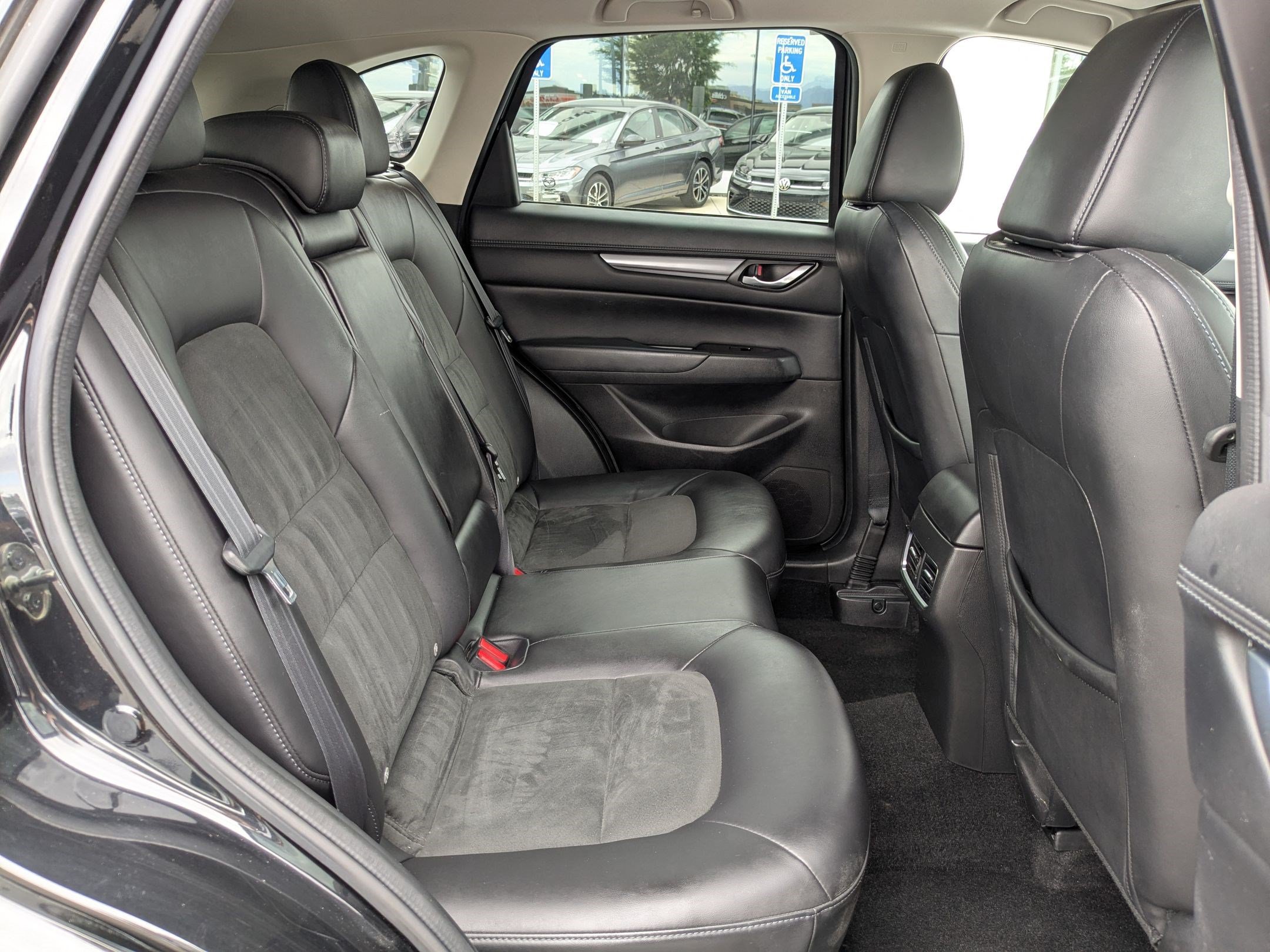 Used 2017 MAZDA CX-5 Touring w/ Preferred Equipment Package AWD/4WD image 34