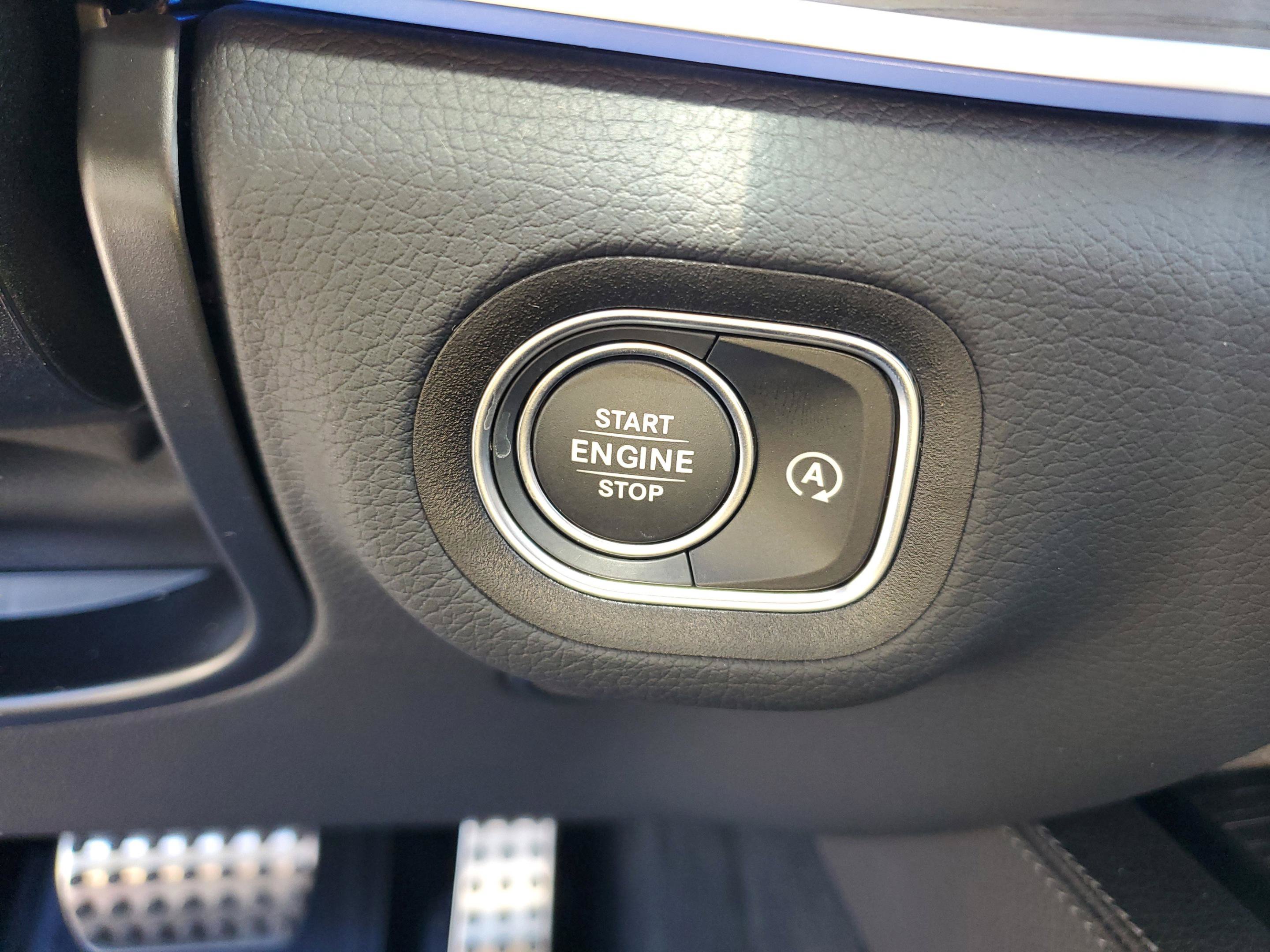 Certified 2026 Mercedes-Benz GLS 450 4MATIC image 40