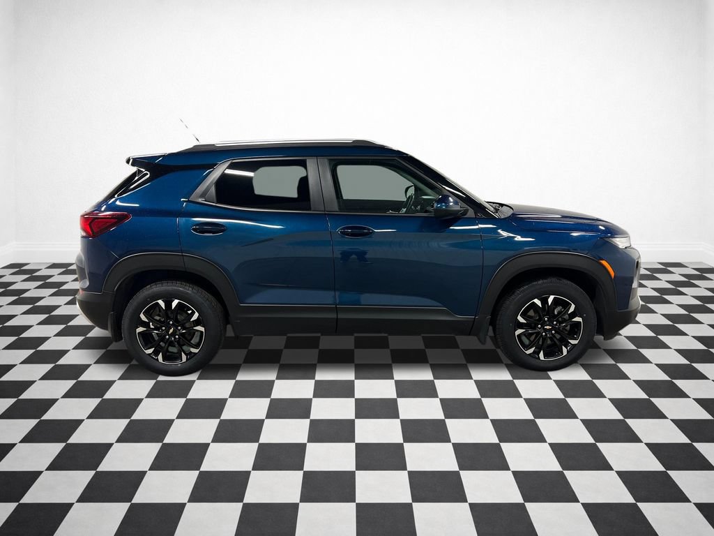 Certified 2021 Chevrolet TrailBlazer LT AWD/4WD image 2