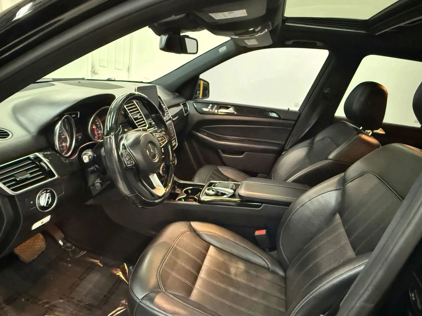 Used 2016 Mercedes-Benz GLE 350 w/ Premium Package image 14