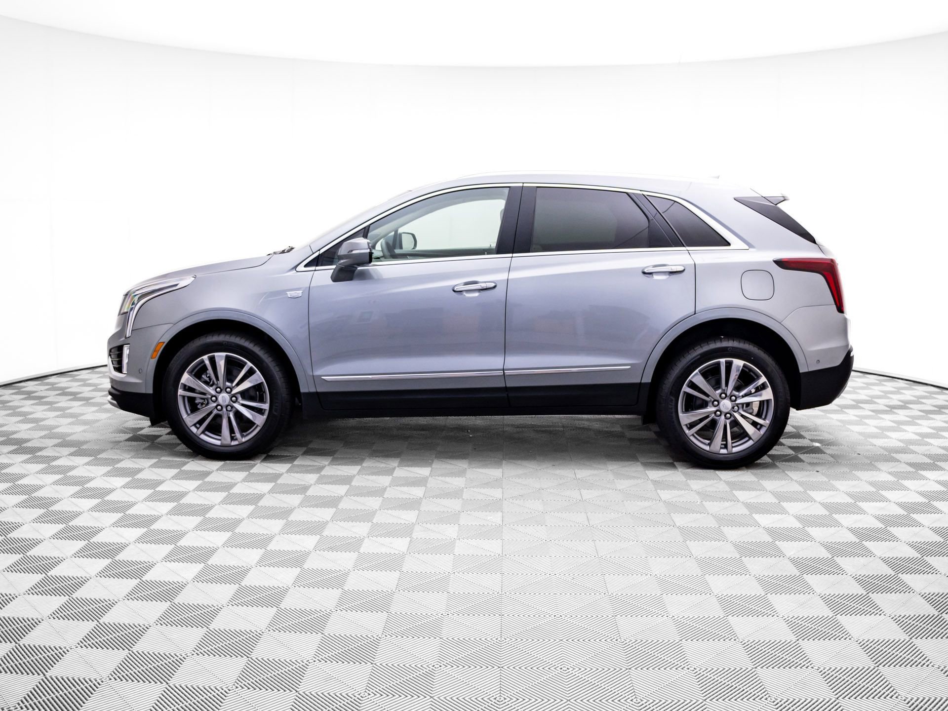 Certified 2026 Cadillac XT5 Premium Luxury w/ Driver Assist Package AWD/4WD video 2