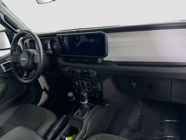 Used 2024 Jeep Gladiator Sport image 27