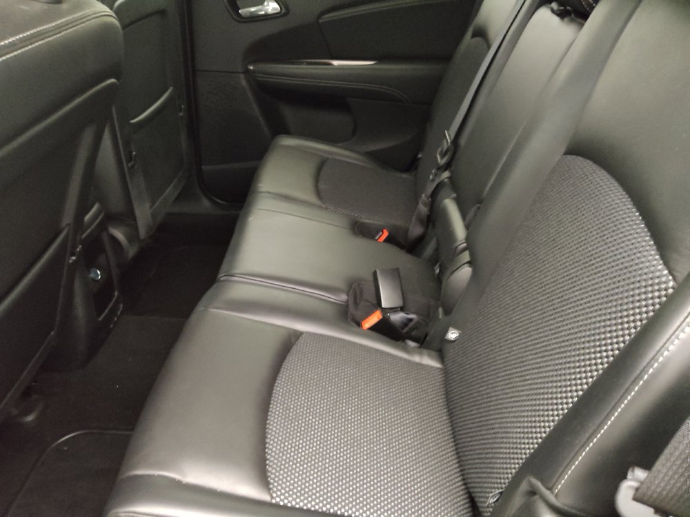 Used 2018 Dodge Journey Crossroad w/ Navigation Group FWD image 18