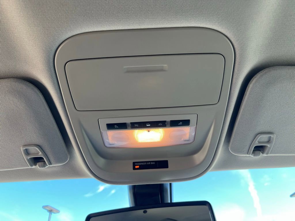 Used 2016 Chevrolet Colorado Z71 image 39