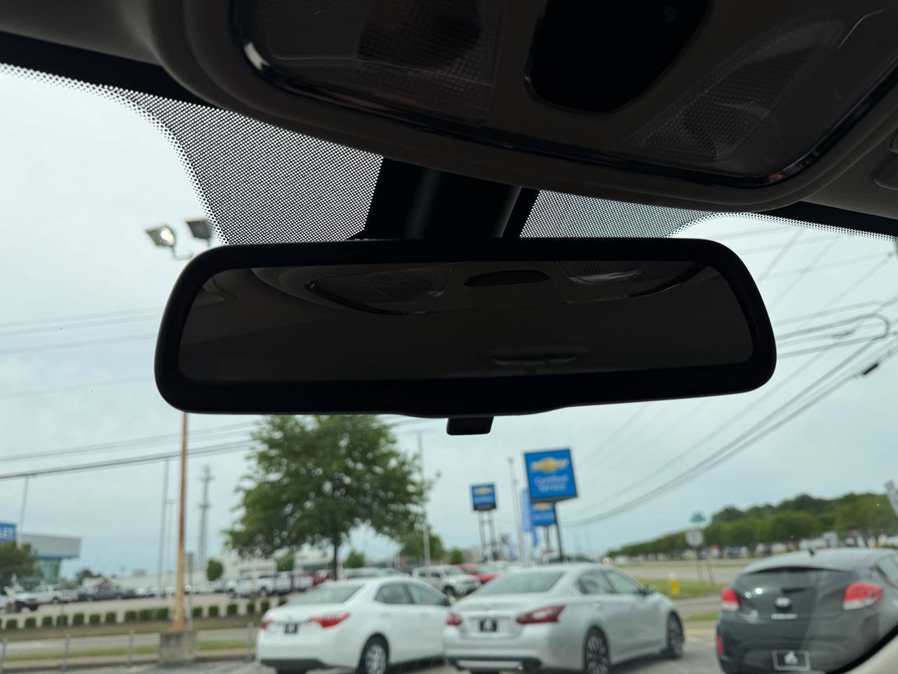 Used 2016 Jeep Cherokee Sport image 50