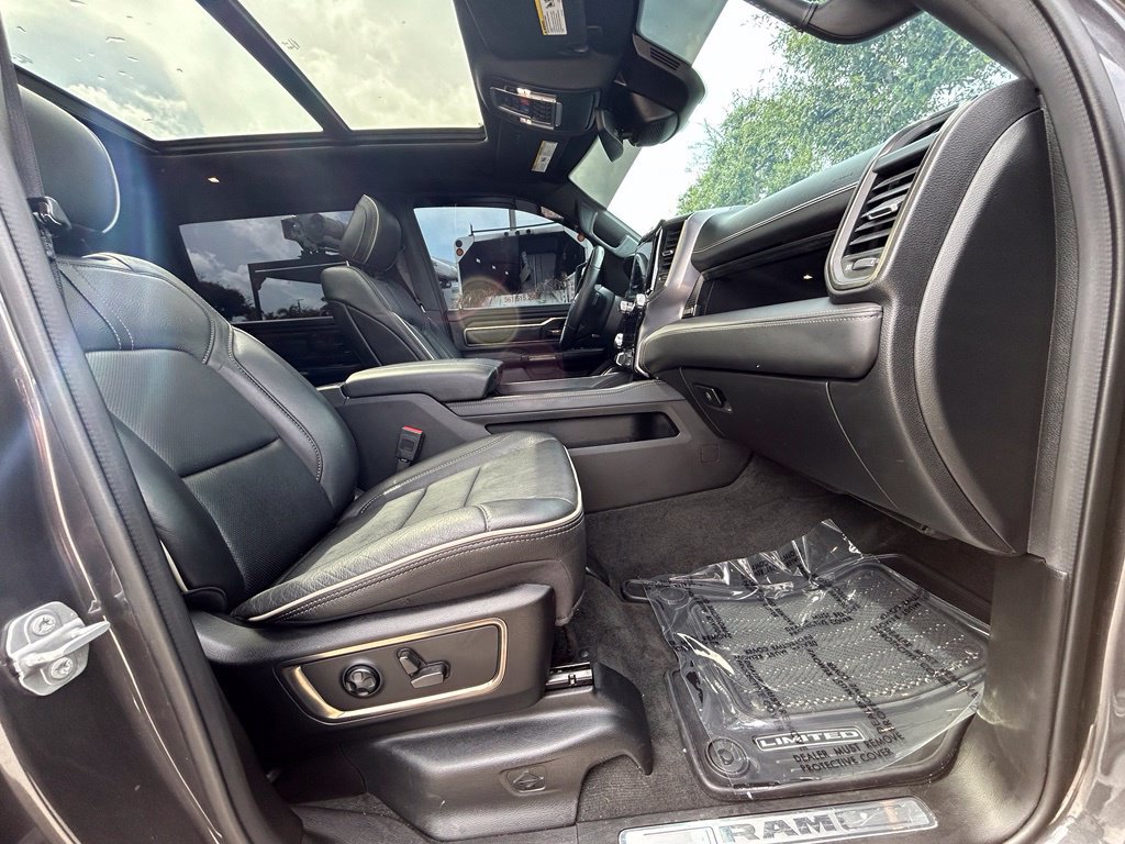 Used 2021 RAM 1500 Limited w/ Night Edition AWD/4WD image 25