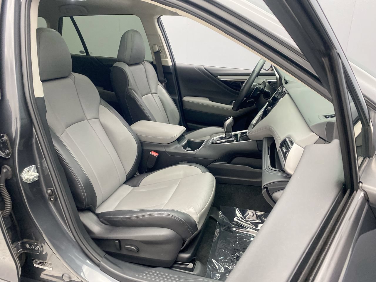 Used 2021 Subaru Outback Limited XT AWD/4WD image 23