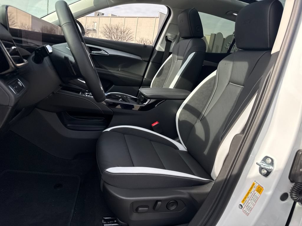 New 2026 Buick Envision Sport Touring AWD/4WD image 15