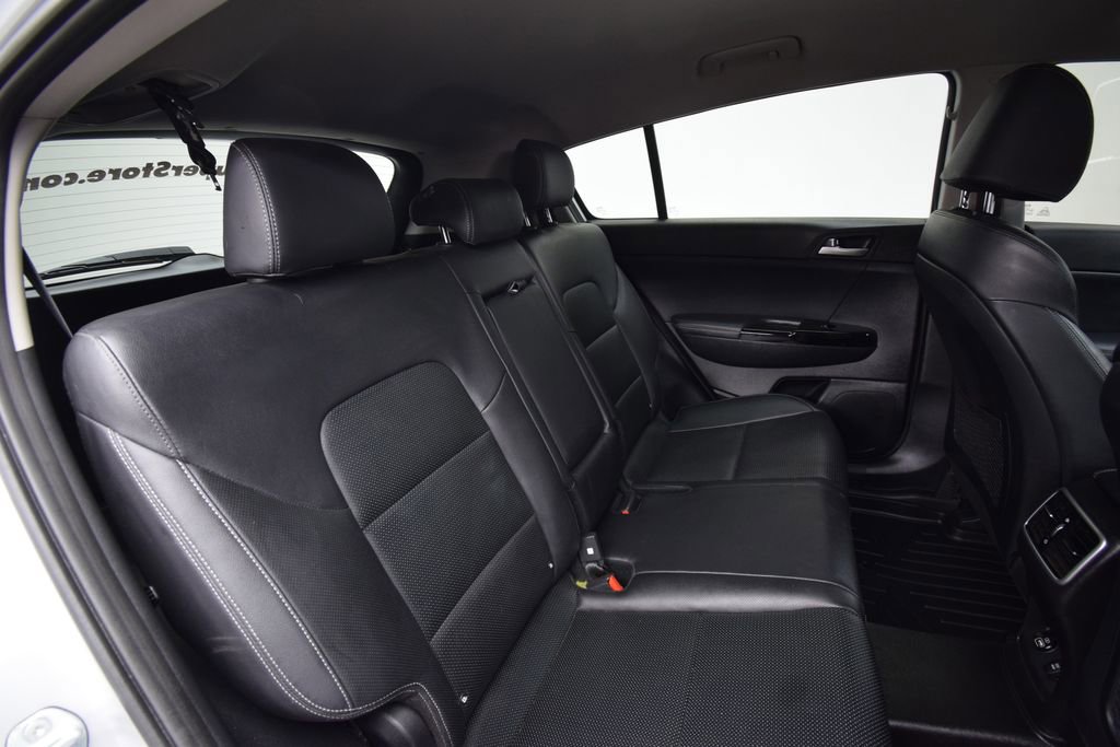 Used 2021 Kia Sportage EX image 24