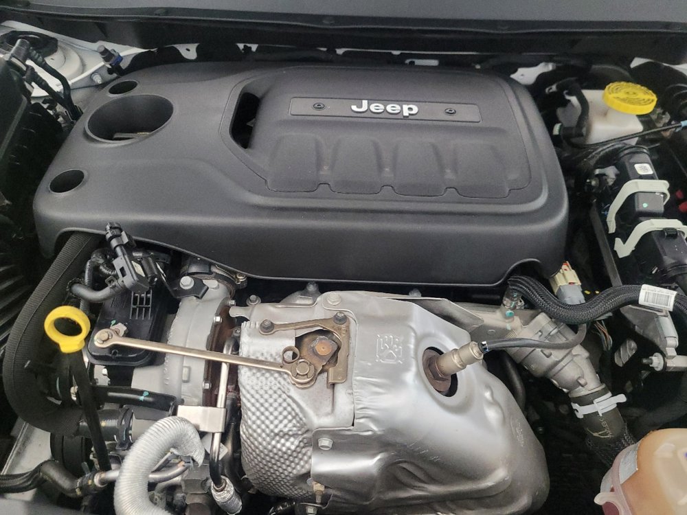 Used 2020 Jeep Cherokee High Altitude image 30