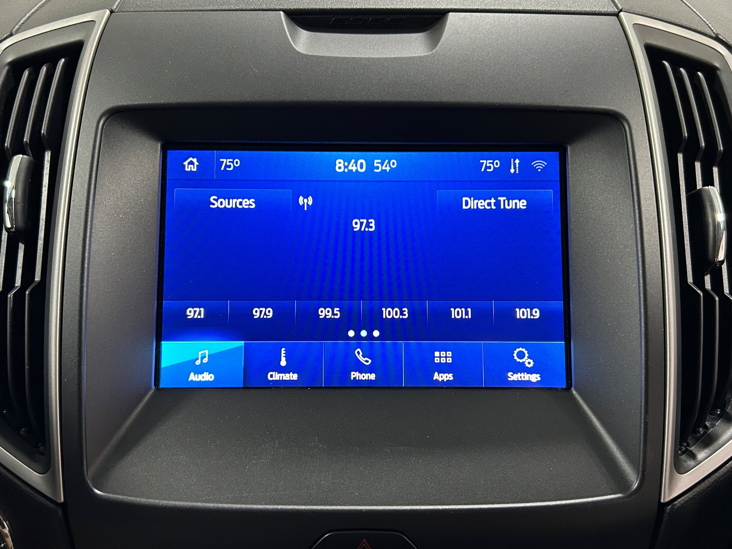 Used 2020 Ford Edge SEL AWD/4WD image 5