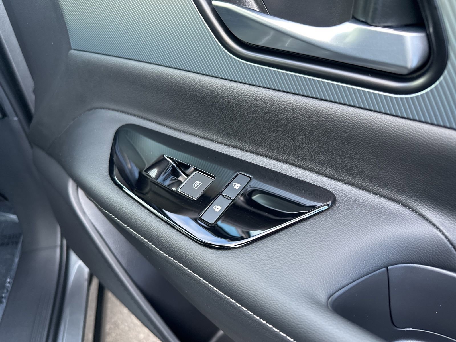 Used 2025 Nissan Murano Platinum w/ Cargo Package image 42