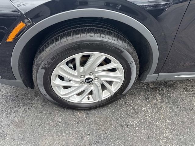 Used 2024 Lincoln Corsair AWD image 13