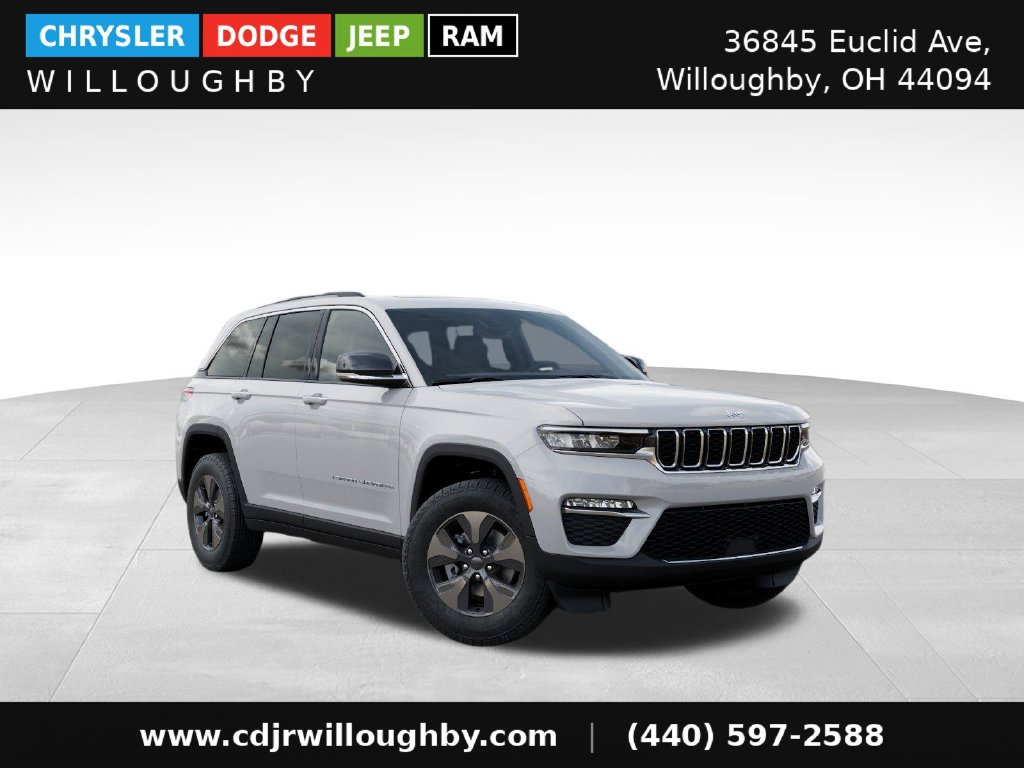 New 2025 Jeep Grand Cherokee Limited 4xe AWD/4WD image 6