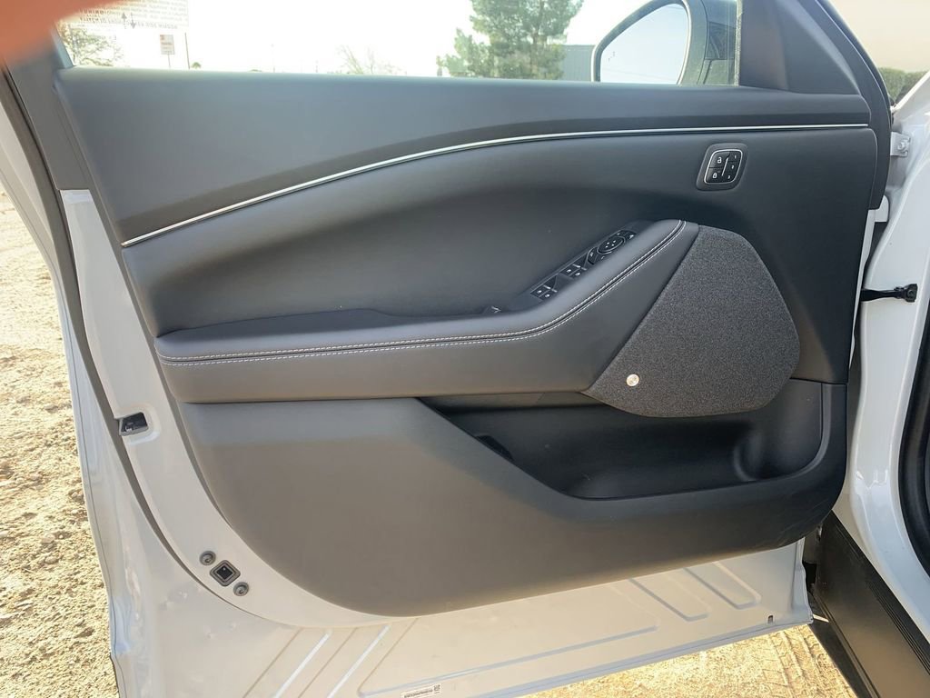 Used 2023 Ford Mustang Mach-E Premium image 20