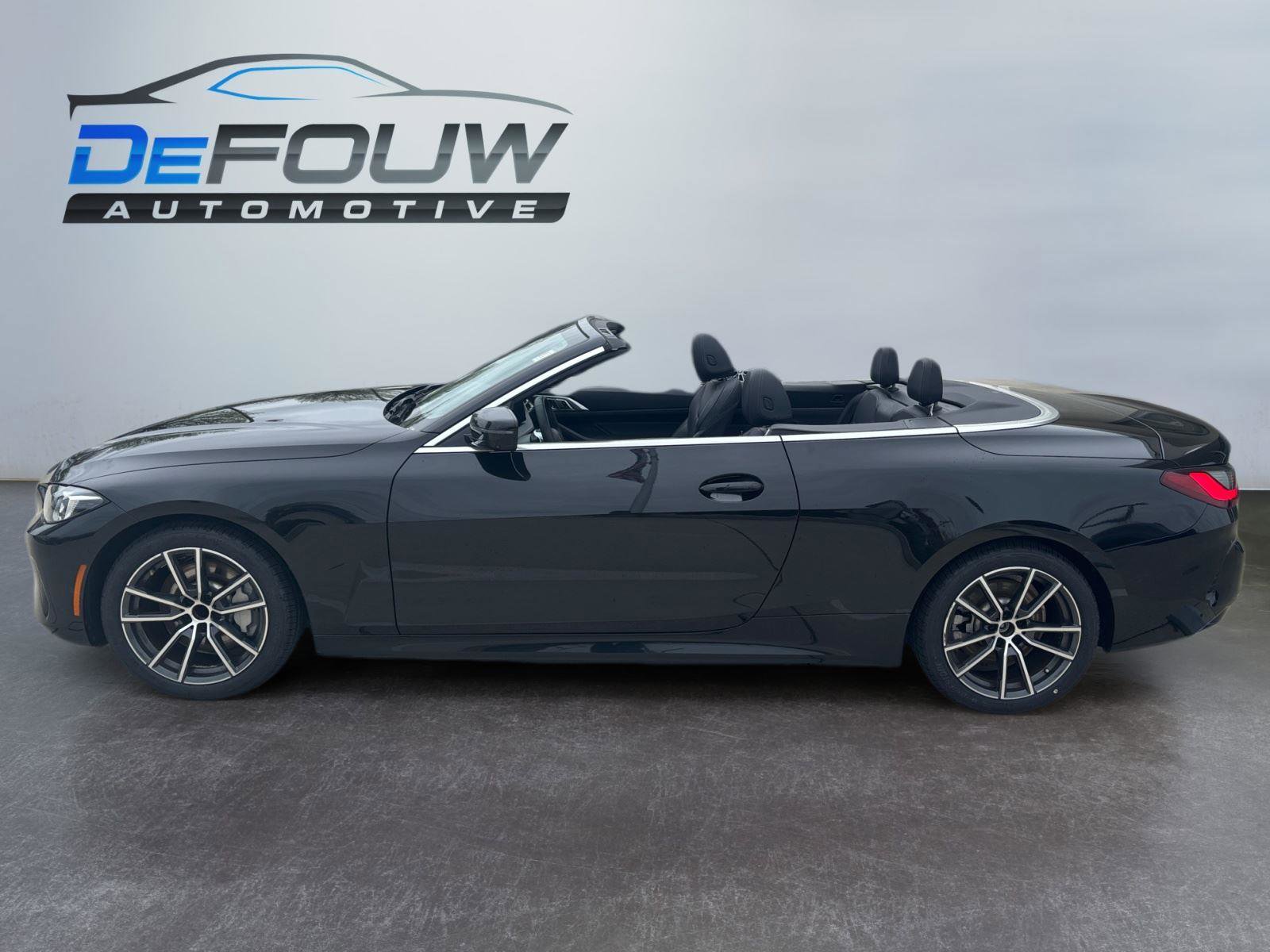 Certified 2025 BMW 430i Convertible RWD image 18