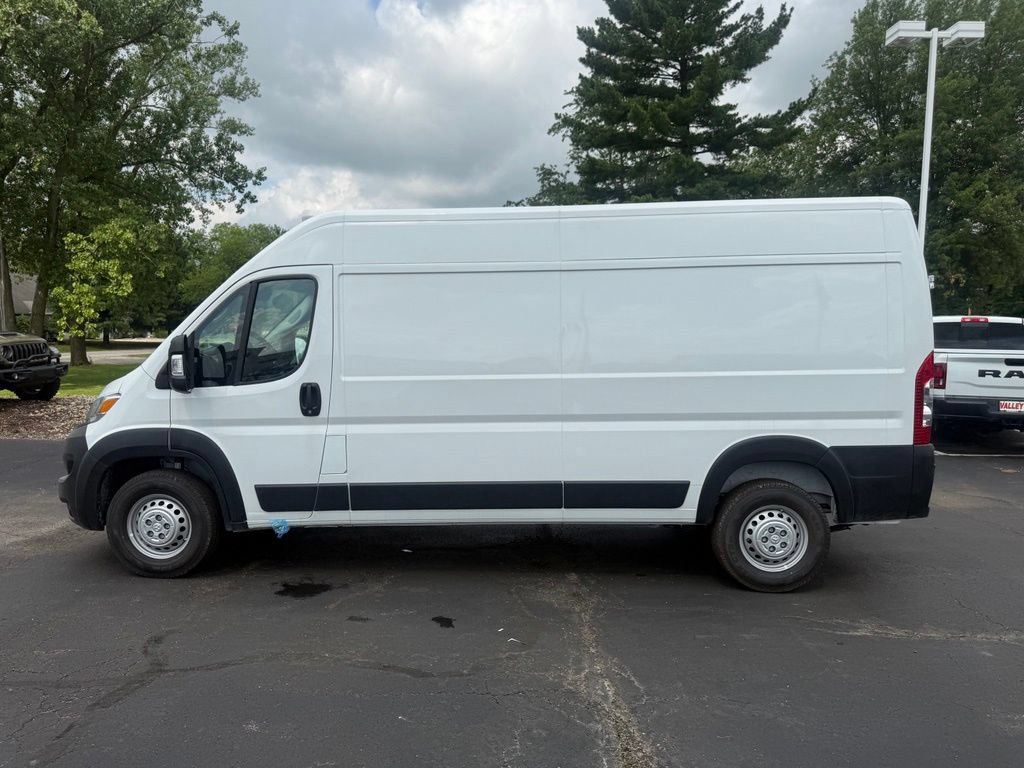 New 2026 RAM ProMaster 2500 w/ Convenience Group FWD image 7