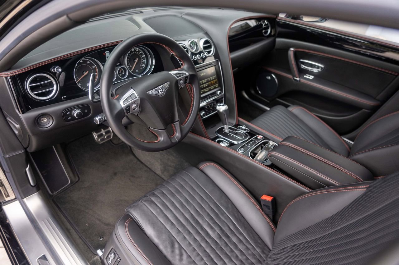 Used 2018 Bentley Flying Spur S V8 AWD/4WD image 20