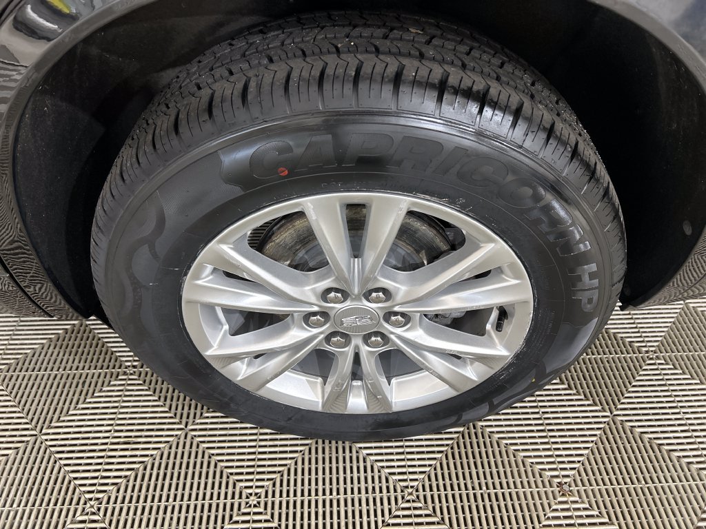 Used 2024 Cadillac XT6 Luxury AWD/4WD image 10