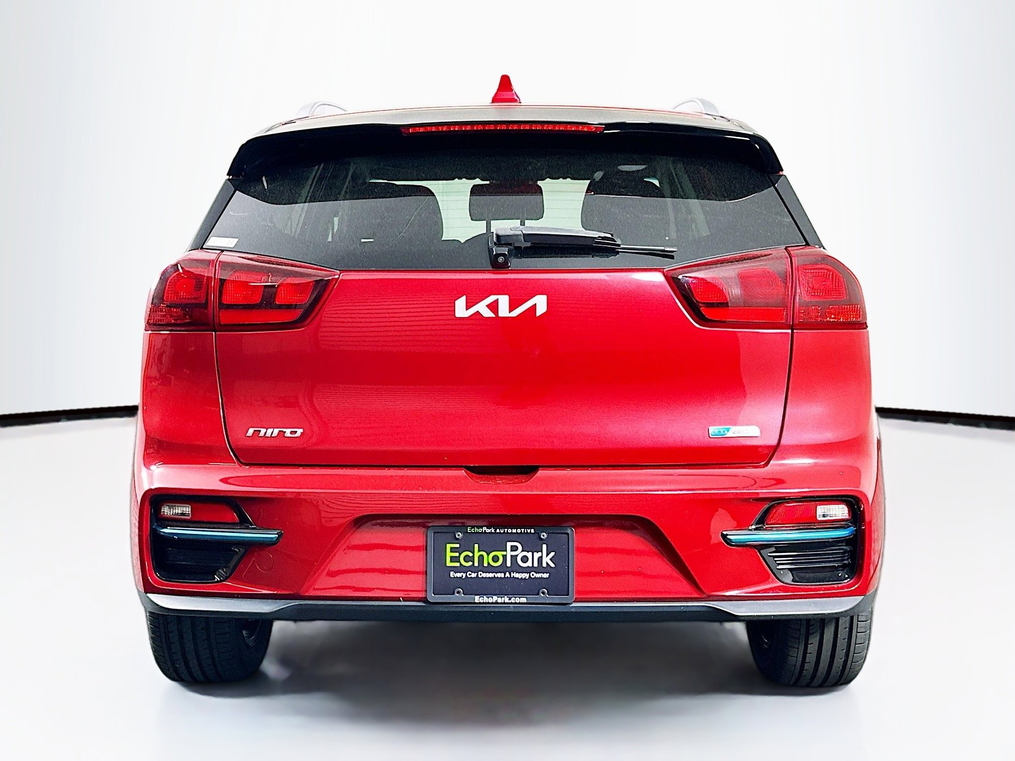 Used 2022 Kia Niro EX FWD image 7