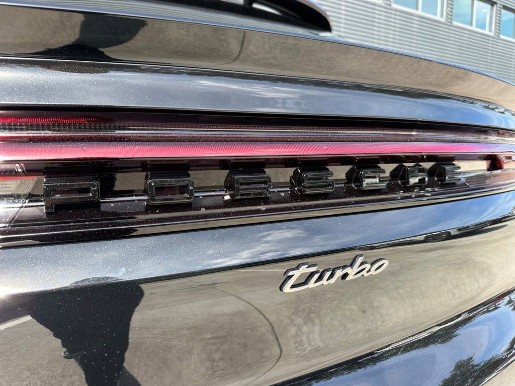 Used 2026 Porsche Cayenne Turbo AWD/4WD image 14